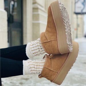 🔥 UGG Ultra Mini Platform Boot, Chestnut